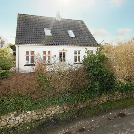2 Bedroom Gorgeous In Samso *