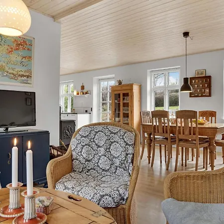 2 Bedroom Gorgeous In Samso *