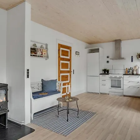 2 Bedroom Gorgeous In Samso Casa de Férias Toftebjerg