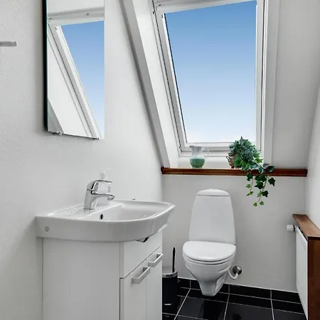 2 Bedroom Gorgeous In Samso *